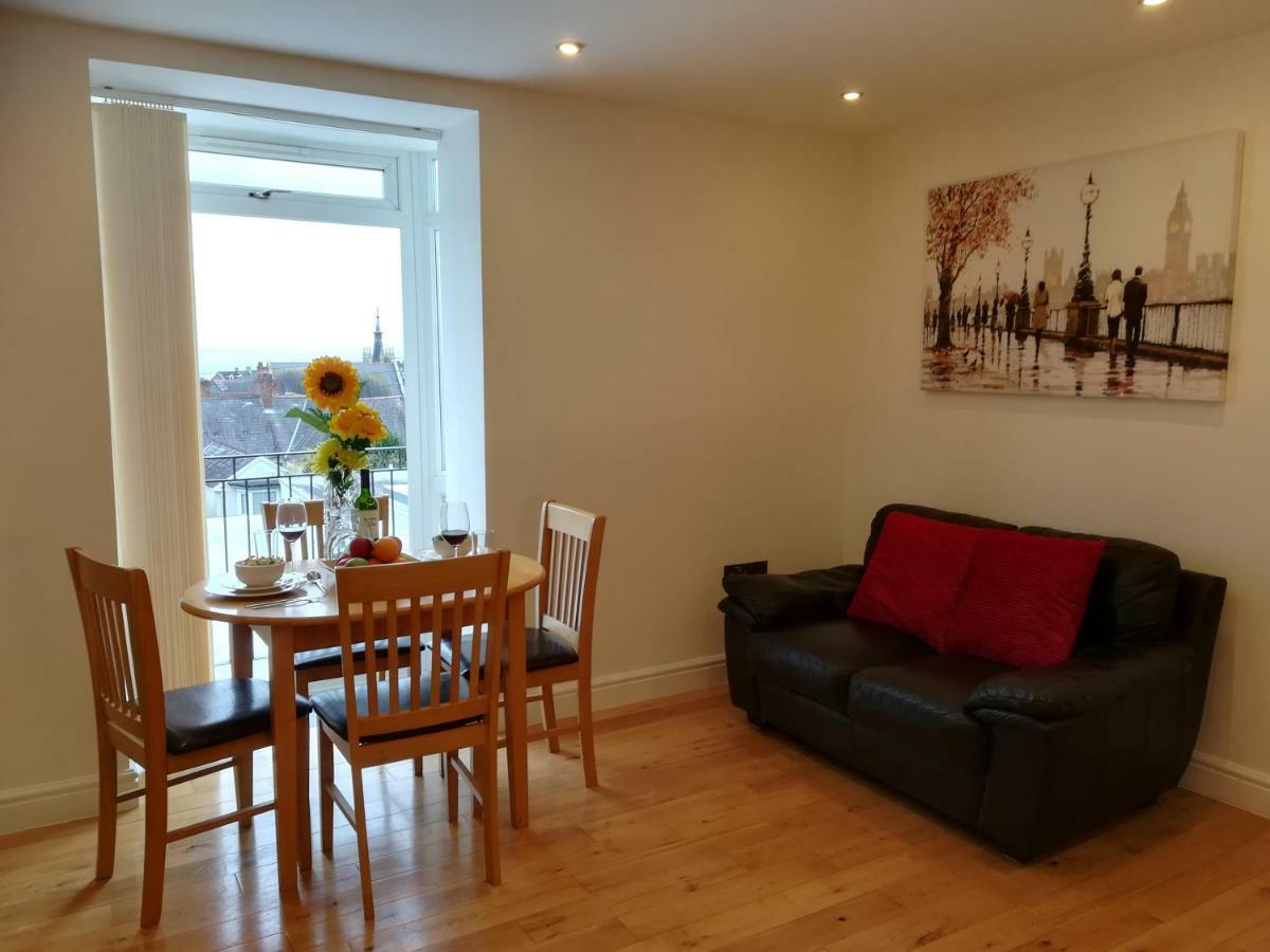 Modern, 1 Bedroom Apartment, Uplands, Swansea Kültér fotó
