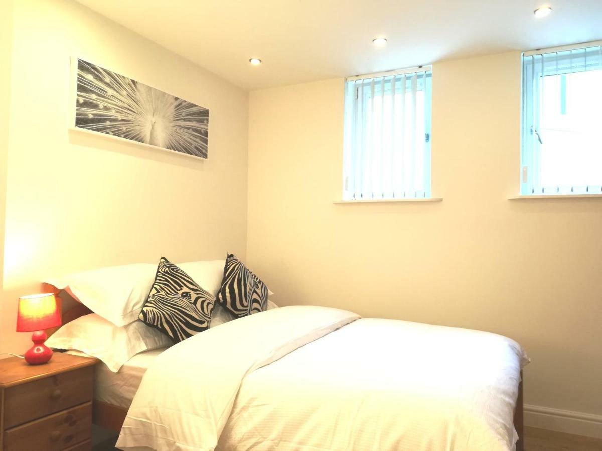 Modern, 1 Bedroom Apartment, Uplands, Swansea Kültér fotó